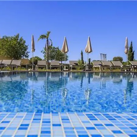 Outstanding 3 Bedroom Townhouse Quarteira